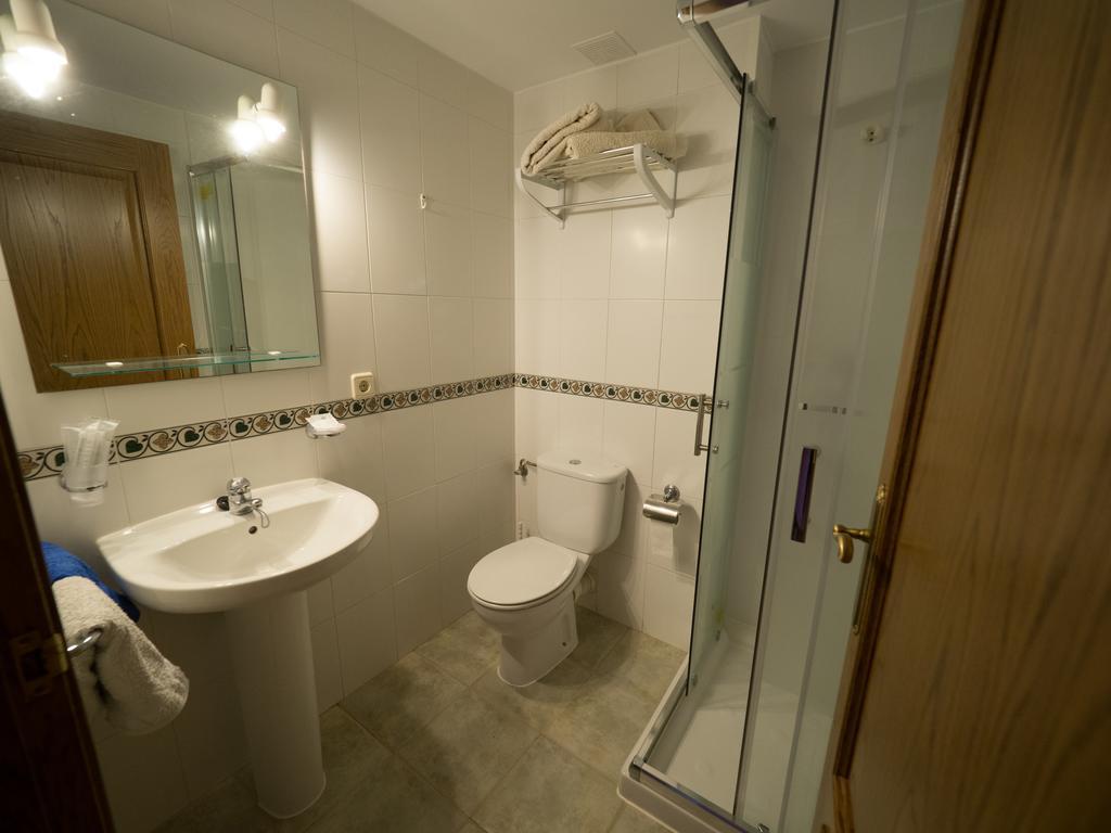 Casa Rural Martxoenea Landetxea Hotel Arruazu Szoba fotó