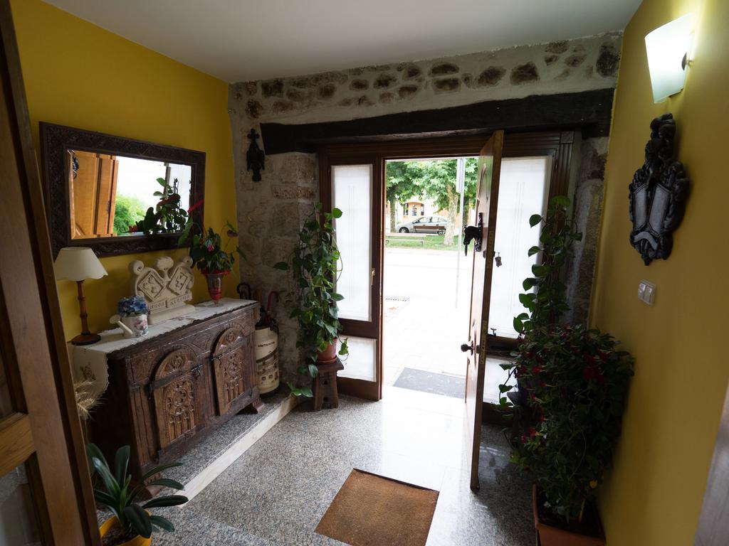 Casa Rural Martxoenea Landetxea Hotel Arruazu Kültér fotó